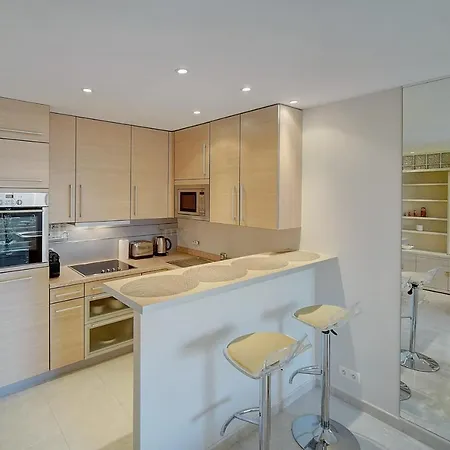 Ref 1389 - Center - For Rent Apartamento Cannes