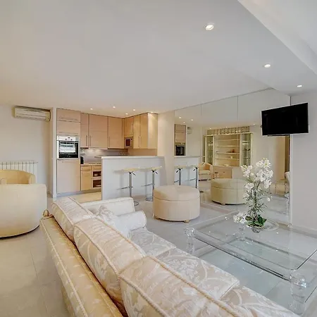 Ref 1389 - Center - For Rent Apartamento Cannes